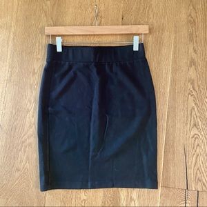 NWOT - Splendid Ribbed Stretch Pencil Skirt
